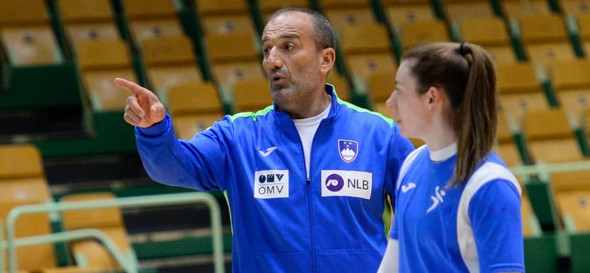 ЧМ-2021. Драган Аджич: "Сборная России — абсолютный фаворит матча. Мы же будем решать свои задачи"