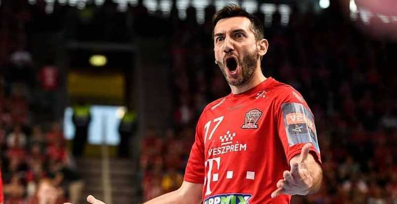 Венгрия. Словенский гандболист Драган Гаич объявил, что покинет "Веспрем" по окончании текущего сезона