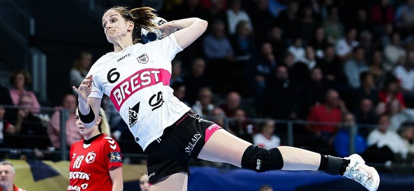 Словенская полусредняя французского "Бреста" Ана Грос больше не сыграет в этом календарном году