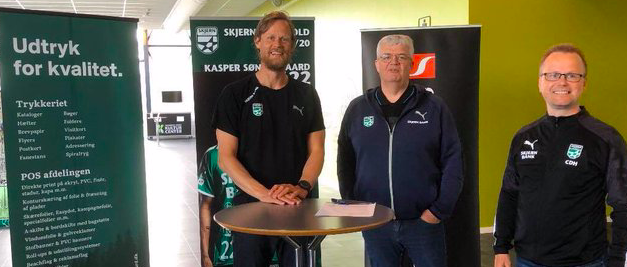 Правый полусредний Каспер Сондергорд, завершающий карьеру, останется в "Скьерне" в качестве ассистента главного тренера