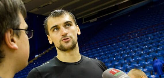 Суперлига. "Мужской мяч": белорусский полусредний Дмитрий Чистобаев подписал контракт с "Таганрогом"-ЮФУ