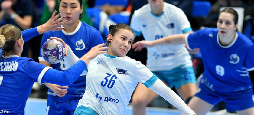 Екатерина Долматова из "Черноморочки" возглавила гонку бомбардиров Суперлиги. Алина Загороднева и Яна Сотникова в топ-3