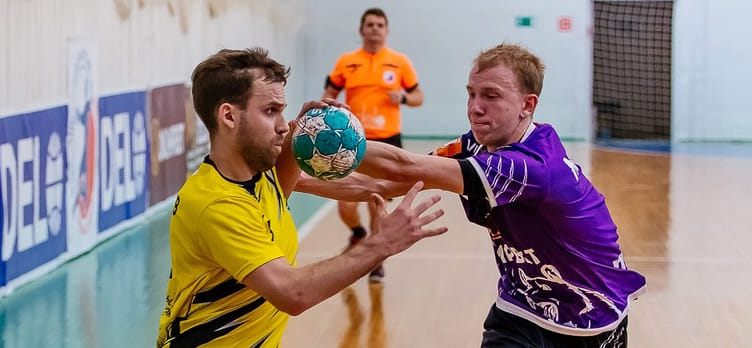 9 мая. Прямая трансляция матча 1/4 финала Olimpbet Суперлиги. "Чеховские медведи" — СГАУ-"Саратов". Начало встречи в 15.00 (мск) (ВИДЕО)