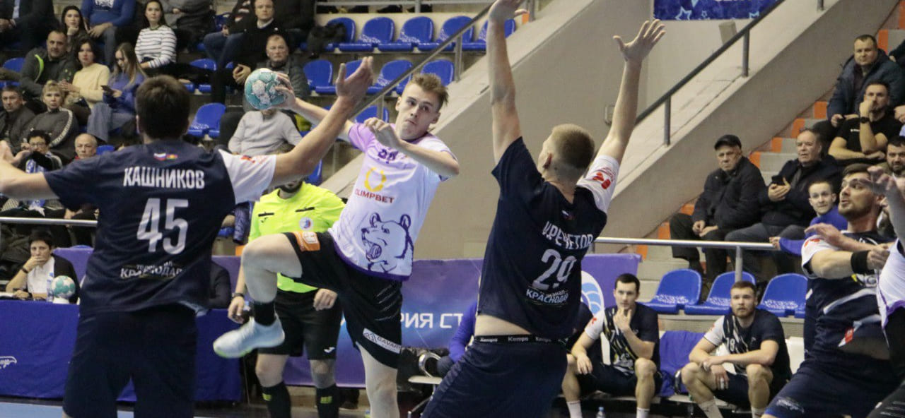 Olimpbet Суперлига. "Мишкам" хватило козырей для камбэка в Краснодаре. Но как насчёт Питера и Москвы?