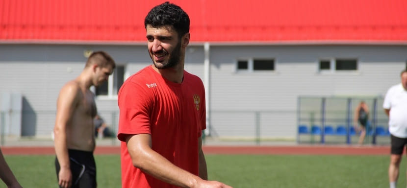 Olimpbet Суперлига. Алексей Карибов: "Не вижу смысла тренироваться и не играть, даже если это более успешный клуб"