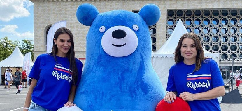 Екатерина Ильина, Дарья Дмитриева и Марина Судакова приняли участие в праздновании Олимпийского дня и Дня физкультурника