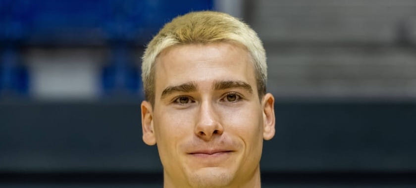 Ещё не игравший в этом сезоне разыгрывающий "Магдебурга" Мануэль Цендер следующим летом сменит клуб, он продолжит карьеру в "Гудме"