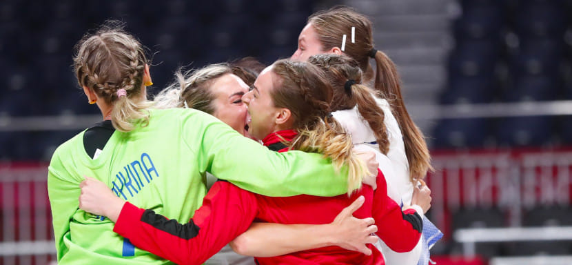 Наши главные впечатления о 2021-м: матч Россия — Норвегия, две шестерки, тренерский гений Ольги Акопян