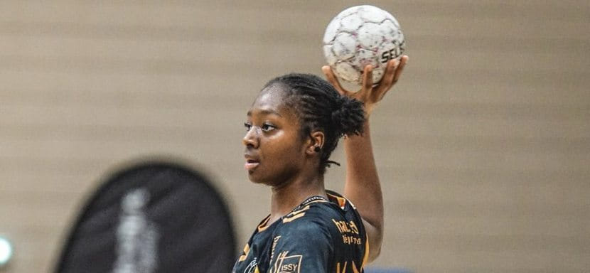 Левая полусредняя "Пари-92" Кура Кануте с нового сезона будет защищать цвета "Шамбре"