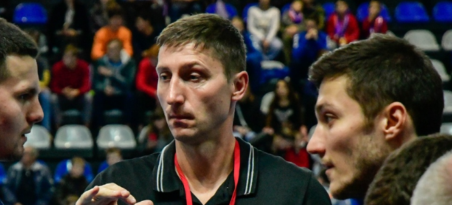 Лига чемпионов. Виталий Иванов: "Трудно рассчитывать на положительный результат, если до перерыва пропускаешь двадцать мячей"