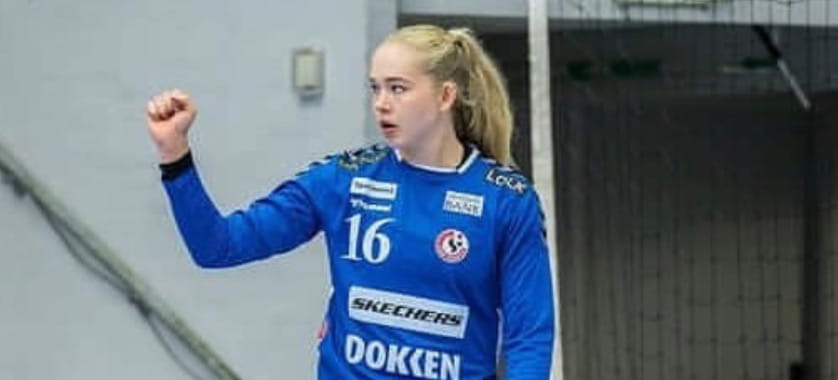 Дания. "Эсбьерг" одержал первую победу в чемпионате, "Оденсе" и "Виборг" разгромили "Копенгаген" и "Аякс"