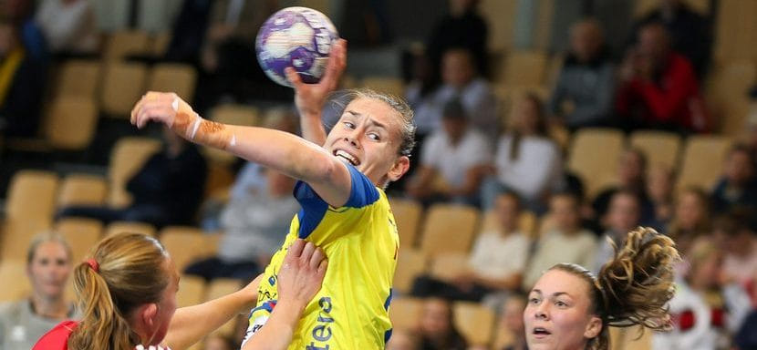 Матильде Ривас-Тофт и Кьерстин Боге Солос продолжат защищать цвета норвежского "Сторхамара"