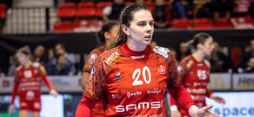 Франция. Правая полусредняя из Хорватии Ивана Дежич после этого сезона расстанется с "Безансоном"