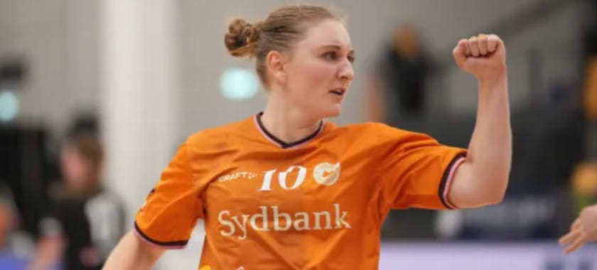 "Эсбьерг" обыграл "Виборг", "Нюкёбинг" в гостях разгромил "Бьеррингбро", "Оденсе" победил "Хорсенс" в женском чемпионате Дании