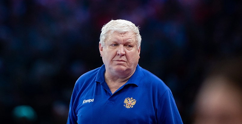 ЧЕ-2018. Евгений Трефилов: "У сборной России уже не осталось сил, и еще нужно понять, как подвести девушек к финалу"