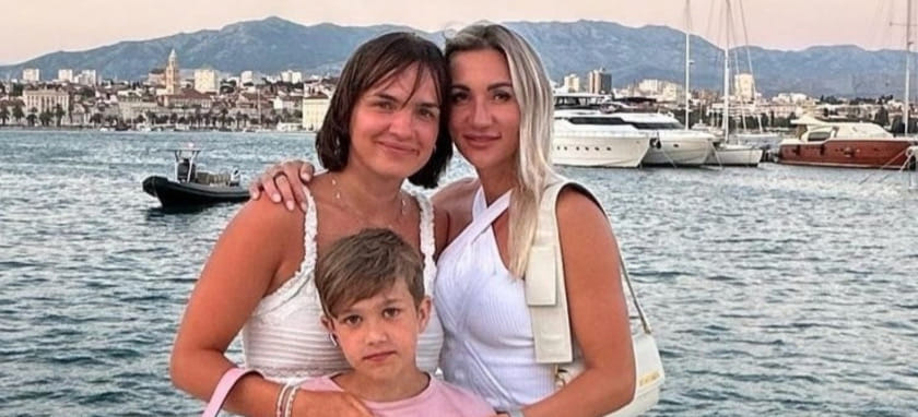 Отпускная пора гандболисток: Вяхирева — в Хорватии, Зотины — во Владивостоке, Цвиич — в Питере…