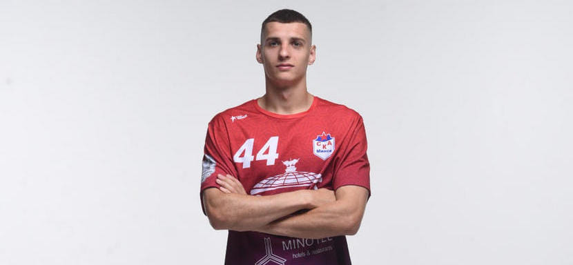 Трансферный слух. Польский "Кельце" ведёт переговоры о подписании контракта с полусредним минского СКА Кириллом Рабчинским