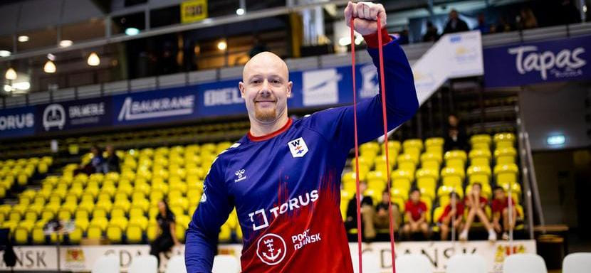 Польша. 32-летний словенский линейный Нейц Змавц продлил контракт с "Выбжеже"