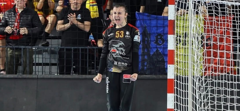 Голкипер сборной Румынии и "Байя-Маре" Юлия Думанска со следующего сезона будет защищать цвета "Бухареста"