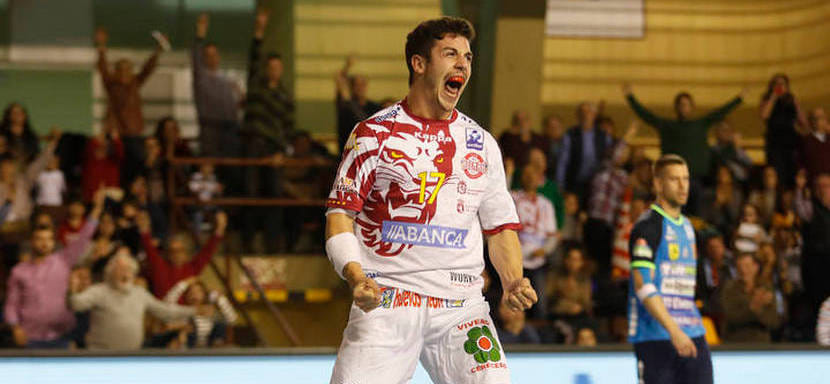 Левый крайний испанского "Адемара" Хайме Фернандес летом покинет команду и отправится в "Нордхорн", претендующий на возвращение в бундеслигу