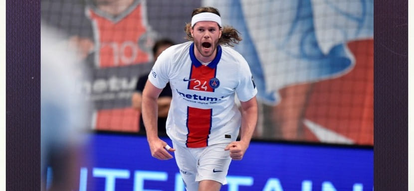 Лига чемпионов. "Пари Сен-Жермен" на домашней арене разобрался с "Порту". Венгерский "Пик" был сильнее норвежского "Эльверума"