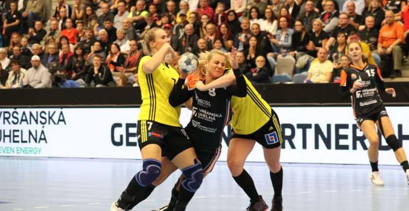 Delo Лига чемпионов. Шведский "Севехоф" на домашней площадке победил чешский "Баник"