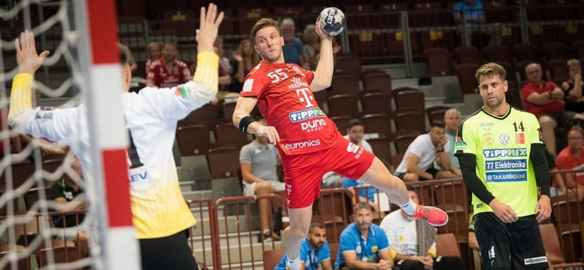 Лига чемпионов. Никита Вайлупов о матче второго тура с "Порту": "Веспрем" едет в Португалию за победой"