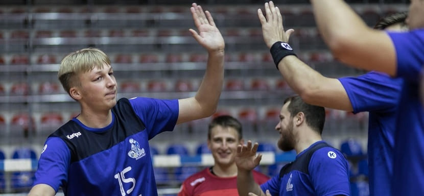 Кубок ЕГФ. СКИФ во второй раз обыграл турецкий "Бейкоз" и оформил выход в третий раунд. Денис Корякин забросил восемь мячей