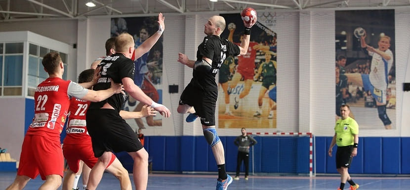 Всероссийская Спартакиада. Команда Санкт-Петербурга сыграет на турнире в Чехове без бомбардира, левого полусреднего Павла Тураева