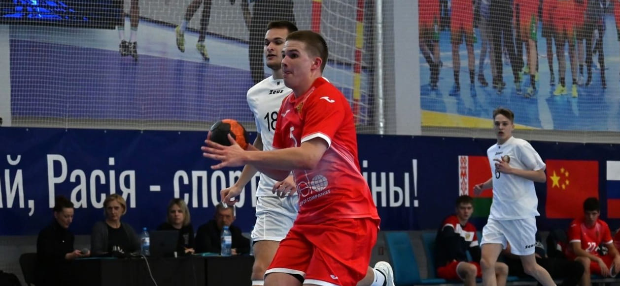 Юноши-2006. Демьян Артёмов: "Наконец-то смог выбраться в Эрмитаж: за день его, конечно, не обойти"