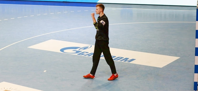 Экс-голкипер команды "Мешков Брест" Андрей Чмель продолжит карьеру в гродненском "Крононе"