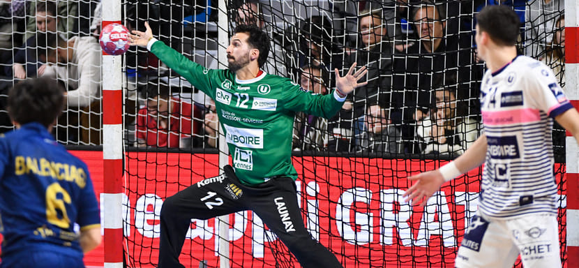 Испания. Со следующего сезона португальский голкипер "Ренна" Мигель Эшпинья будет выступать за "Куэнку"