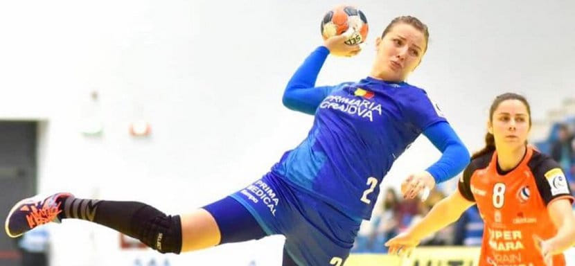Румыния. 30-летняя разыгрывающая "Мэгуры" Андреа Янэши продолжит карьеру в "Вылче"