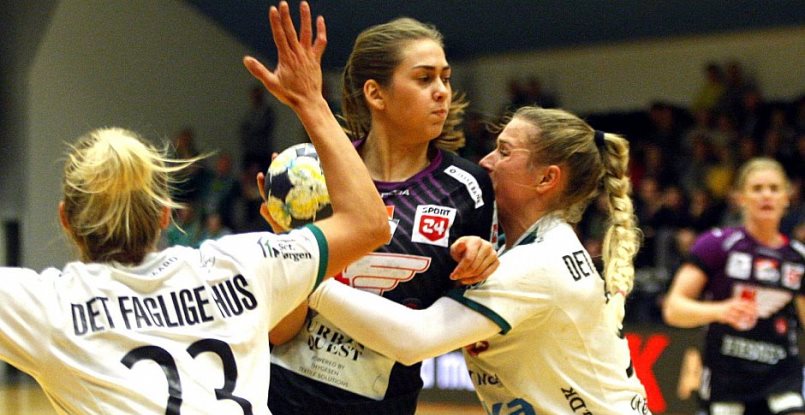 Дания. "Хернинг-Икаст" и "Хольстебро" вышли в "финал четырех" женского Кубка страны