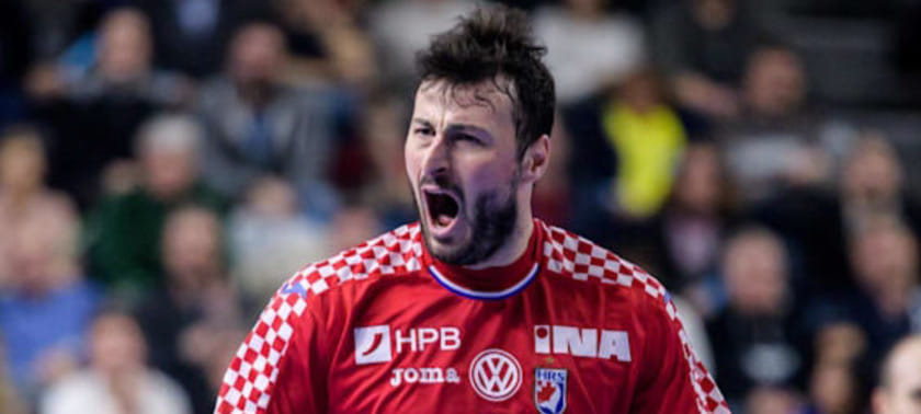 ЧЕ-2022. Дувняк отправился в Германию, Доленец может больше не сыграть на турнире, Кюн изолирован, Греен вернулся к тренировкам