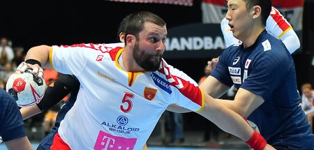 Стоянче Стоилов успешно прооперирован в Скопье