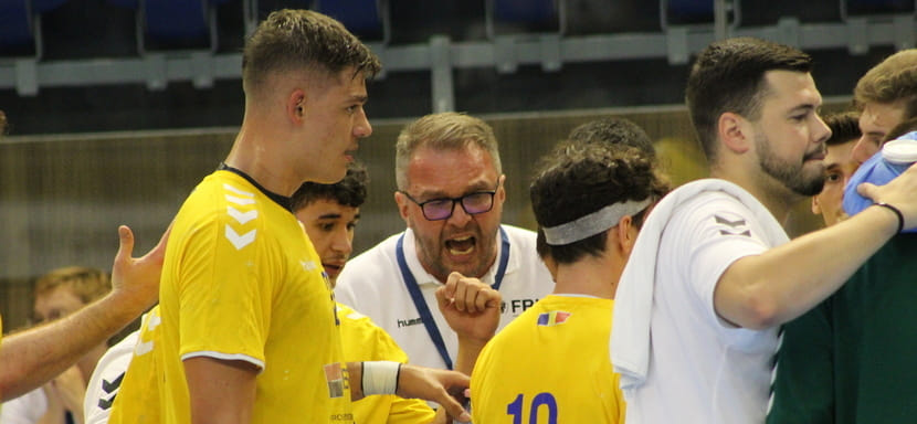 Румыния. 43-летний специалист Дан Анка возглавил "Глорию Бузэу" белорусок Дианы Ильиной и Натальи Василевской