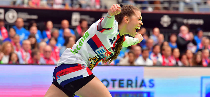 20-летняя Паула Аркос признана самым ценным игроком чемпионата Испании в завершившемся сезоне