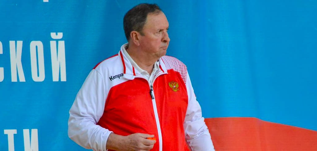 ФГР уточнила состав тренерского штаба молодежной сборной — команду возглавил Юрий Зайцев, Дмитрий Бочарников стал его ассистентом