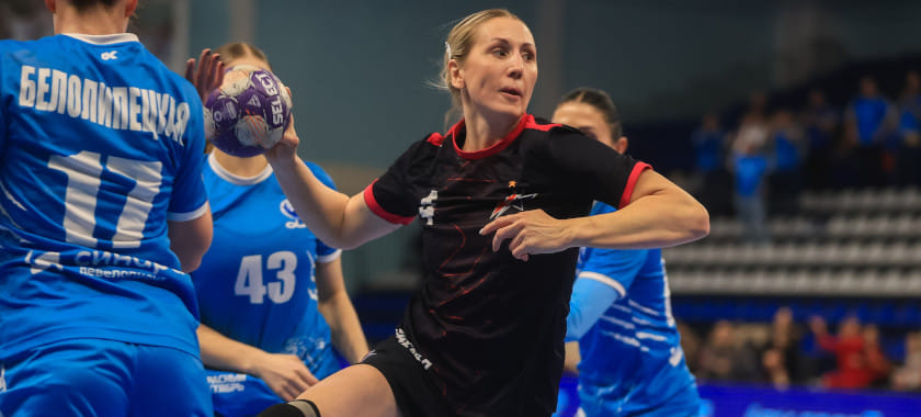 Надежда Осипова: "Чего не хватило в первом матче с "Ладой"? Прежде всего — не справились в защите"