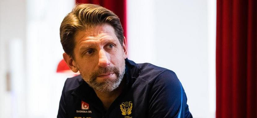 Неизвестный Томас Акснер. Попал в гандбол в 18, играл с Дуйшебаевым, до сборной не работал с девушками…