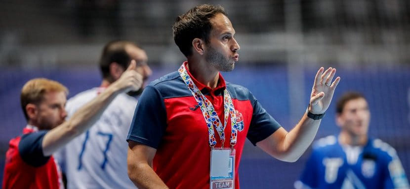 Бундеслига. "Эрланген" расстался с рулевым Михаэлем Хаасом. Пост главного тренера до конца сезона занял спортивный директор Рауль Алонсо