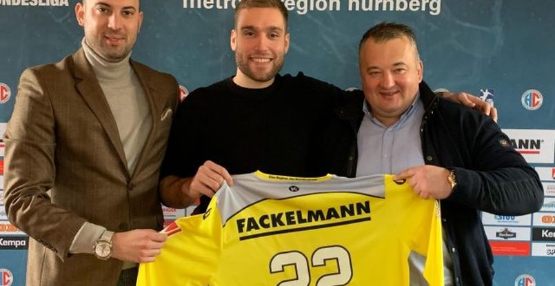 Бундеслига. Голкипер "Целе" Клемен Ферлин в новом сезоне будет выступать за "Эрланген". Игрок подписал контракт на три года