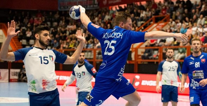 ЧЕ-2020. Останется ли Хайне Йенсен главным тренером сборной Словакии, станет известно 30 апреля