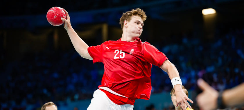 Сборная Дании сыграет в полуфинале олимпийского турнира в 3-й раз подряд. Ранее такое удавалось только командам Франции и Швеции