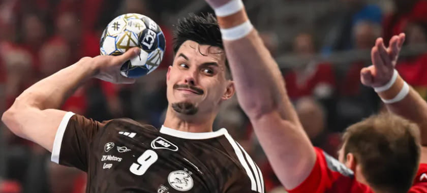 "Кельце" поймал "Веспрем" на самоуверенности и затащил в концовку. Но там всё испортил Кунку