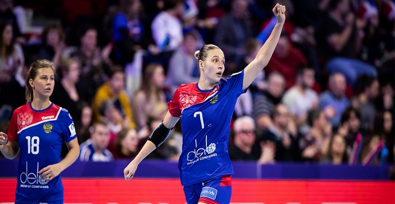 ЧЕ-2018. Сборная России после первого тайма обыгрывает команду Сербии