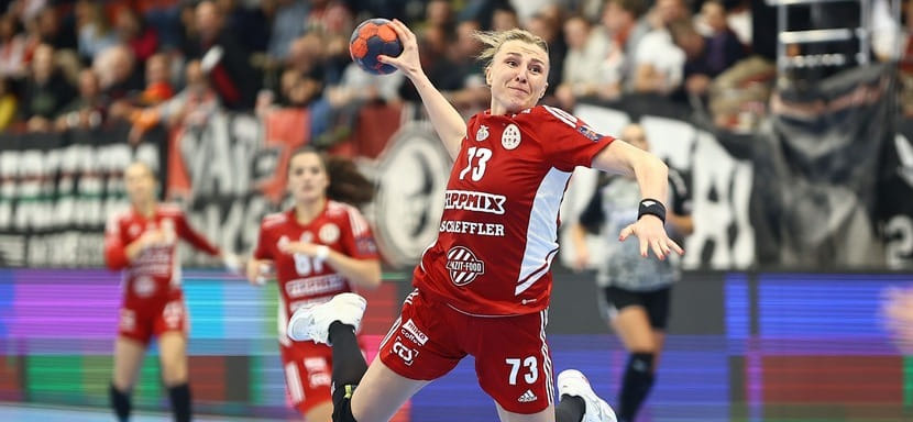 Венгрия. "Вне гандбола есть и другая жизнь" — Карина Ёжикова попрощалась с "Дебреценом". Белоруска готовится стать мамой