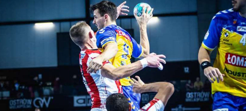 Лига чемпионов. Полусредний "Кельце" Шимон Сичко возглавил гонку бомбардиров после матчей 4-го тура. Аарон Менсинг и Марио Шоштарич в топ-3