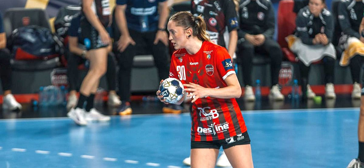 "Глория Бистрица" вырвала победу у "Дебрецена", "Сторхамар" справился с "Будучностью", а "Оденсе" обыграл "Икаст" в Лиге чемпионов